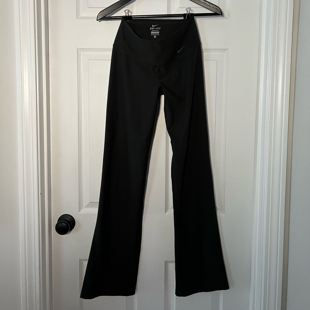 Nike Dri Fit Leggings | Studio Flare Fit | Low Rise | Size XS